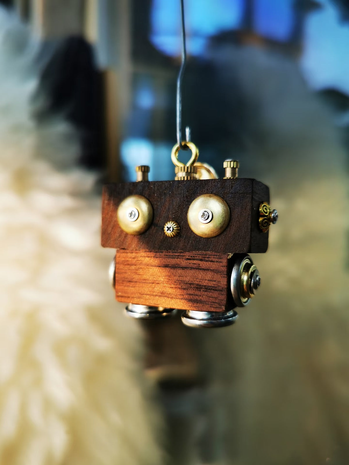 Pax – Golden Smile & Round Eyes Double-Sided Steampunk Robot Charm