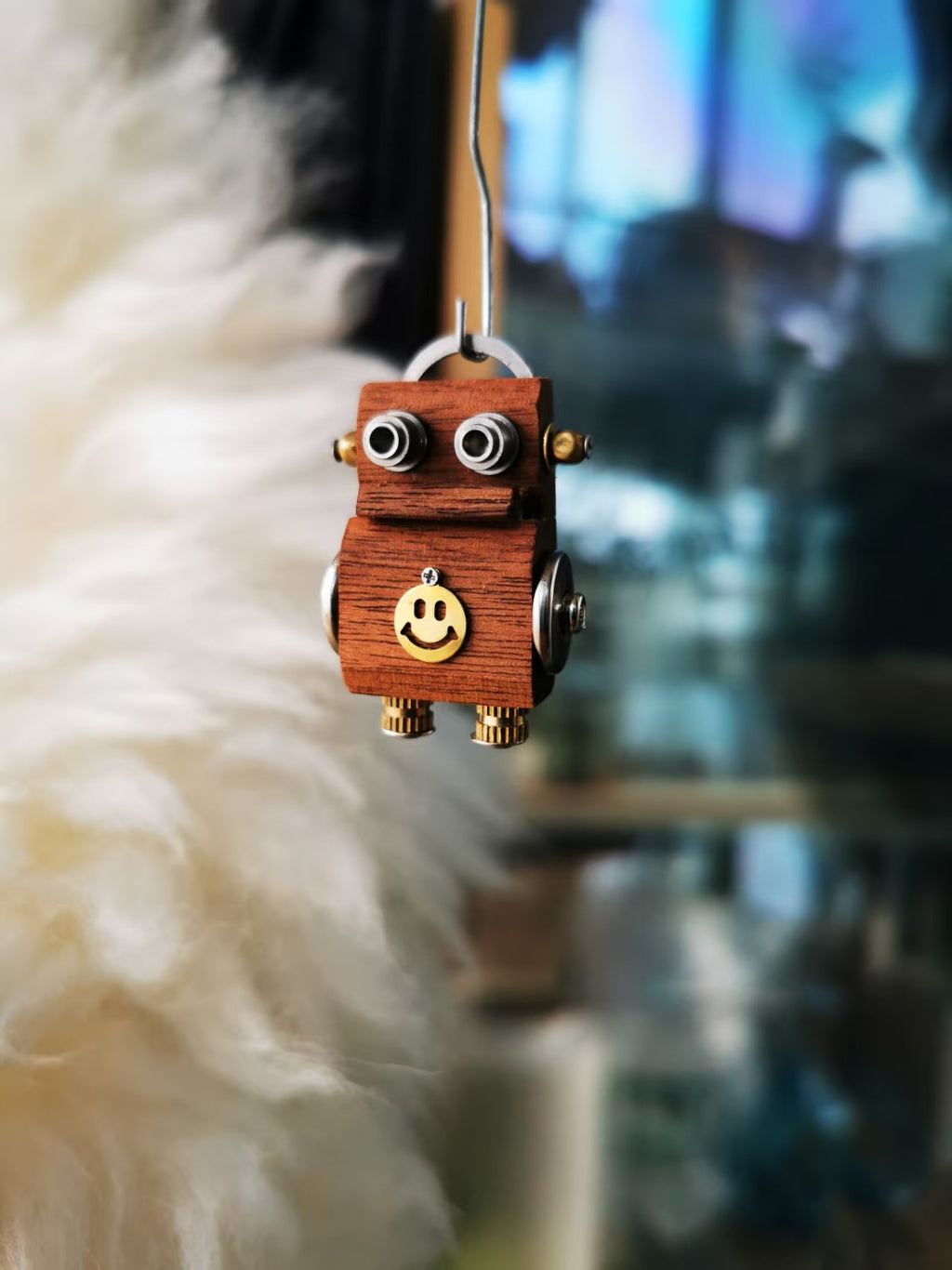 Pogo – Telescope Eyes & Happy Badge Single-Sided Steampunk Robot Charm