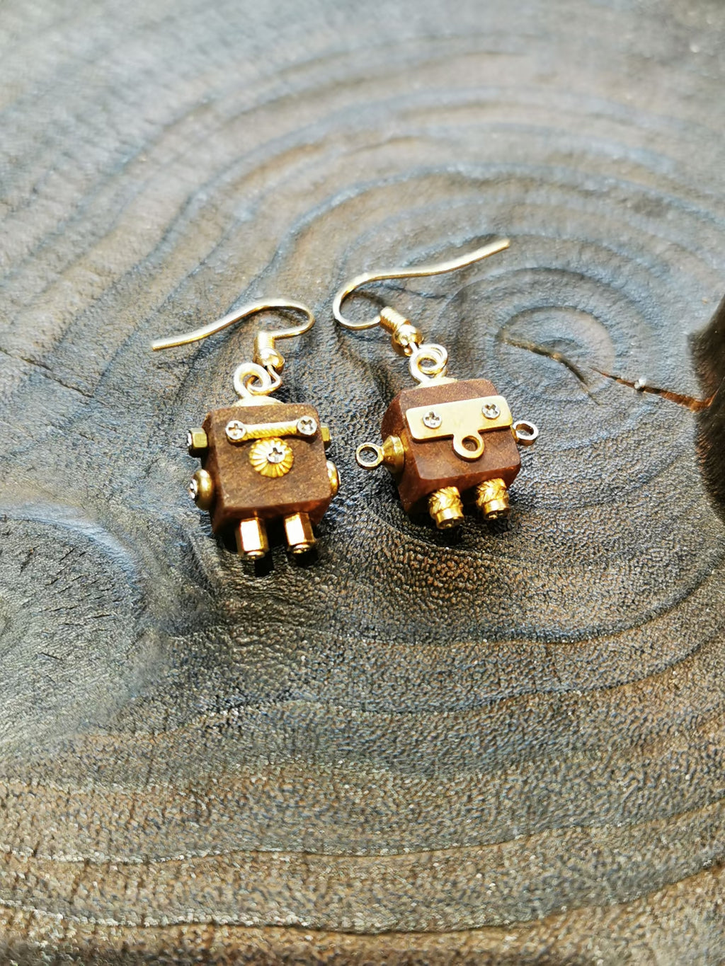 Tink & Tock – Double-Sided Steampunk Robot Earrings