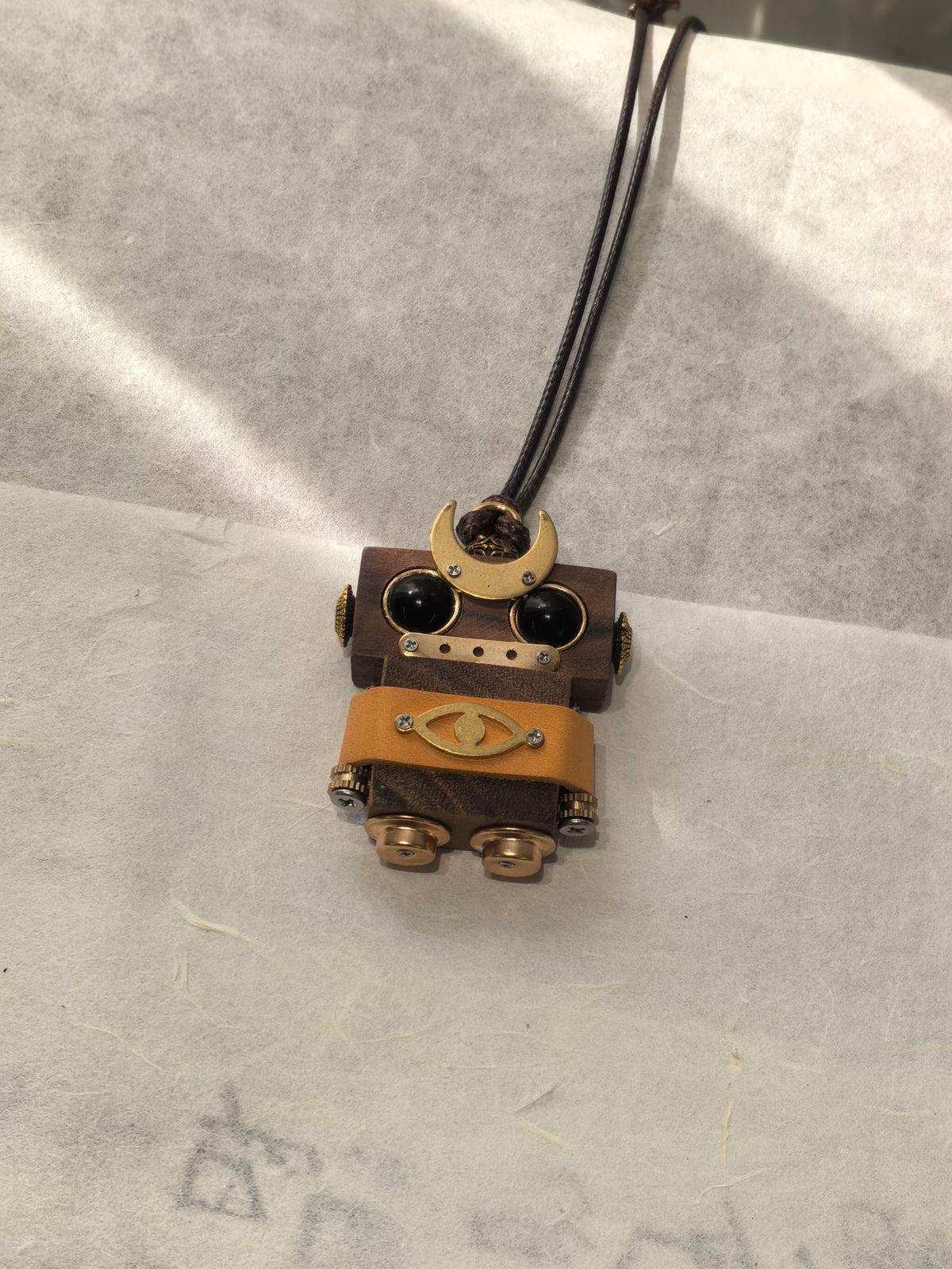 Nox – Crescent Crown & Watchful Eye Single-Sided Steampunk Robot Charm
