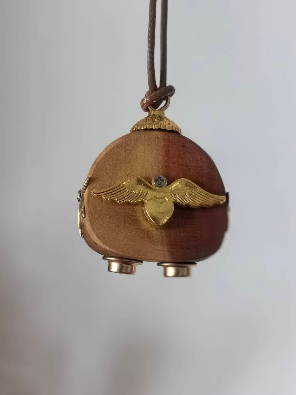 Ollie – Spiral Eyes & Golden Cheeks Single-Sided Steampunk Robot Charm