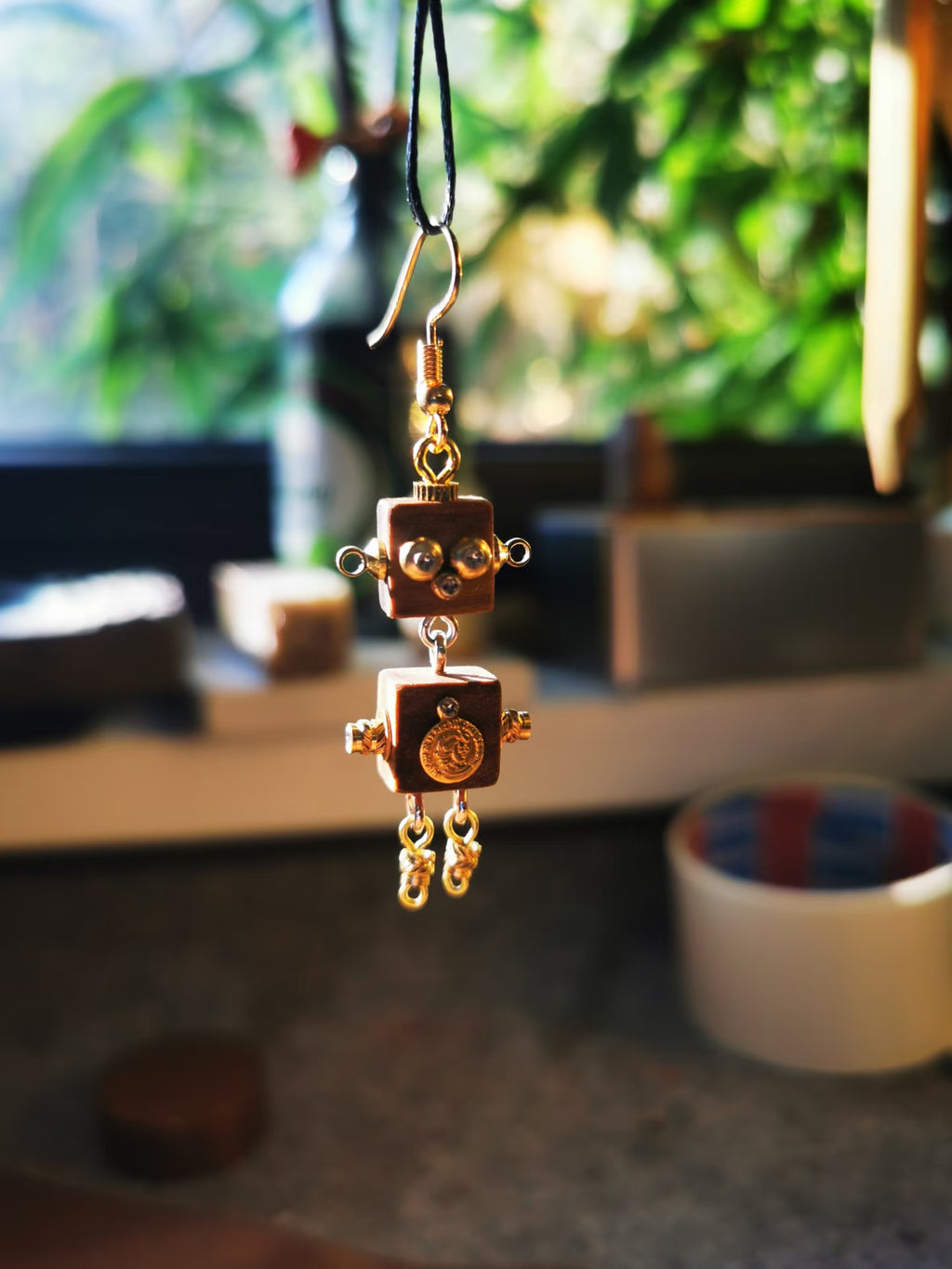Pip – Clockwork Medallion Single-Sided Steampunk Robot Earring