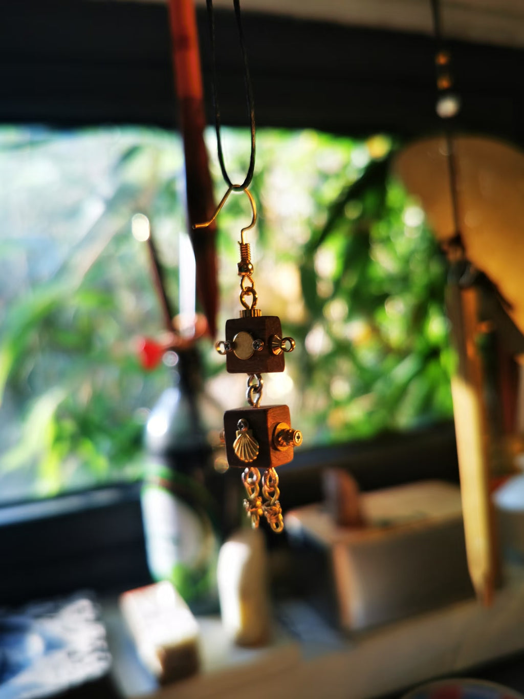 Pip – Clockwork Medallion Single-Sided Steampunk Robot Earring
