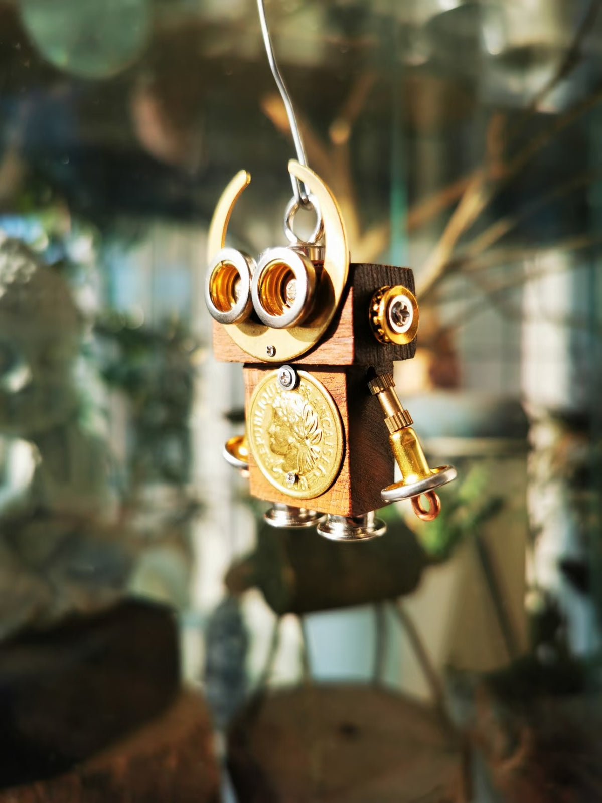 Steampunk Robot Charm with Gold-Tone Crest & Coin Detail – Handmade Wood & Metal